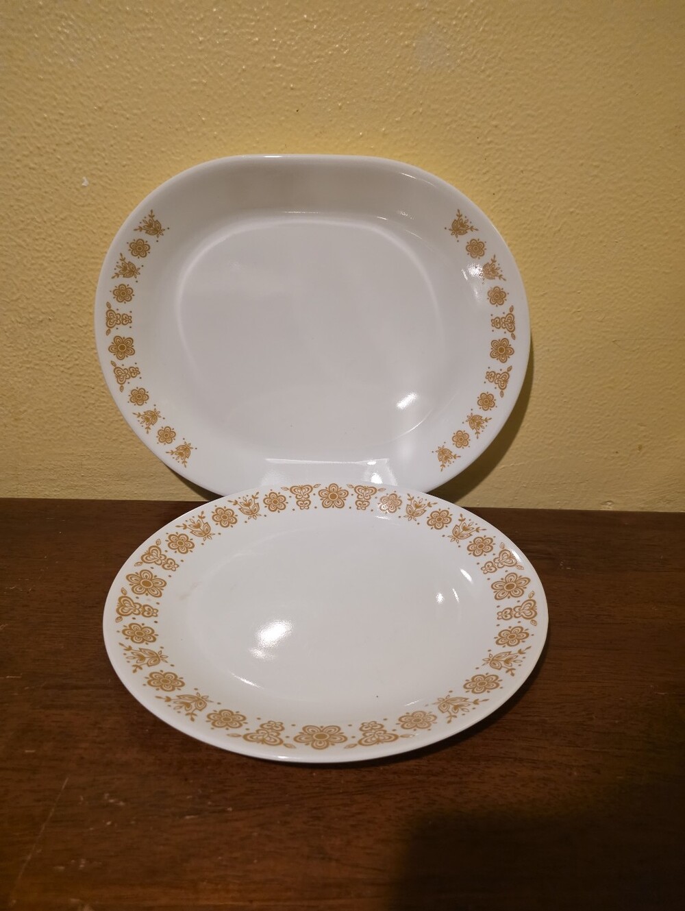 Vintage Serving Plate & Dinner Plate Butterfly Gold (Corelle) - Picture 2 of 13